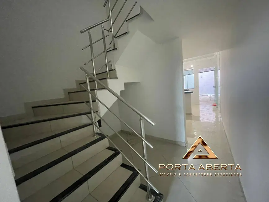 Casa com 2 quartos à venda, 140m2 em Santa Terezinha, Timoteo - MG - imagem 6 Foto 6 de Casa com 2 quartos à venda, 140m2 em Santa Terezinha, Timoteo - MG