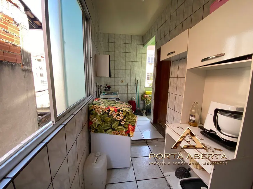 Foto 6 de Sala Comercial à venda, 225m2 em Veneza, Ipatinga - MG