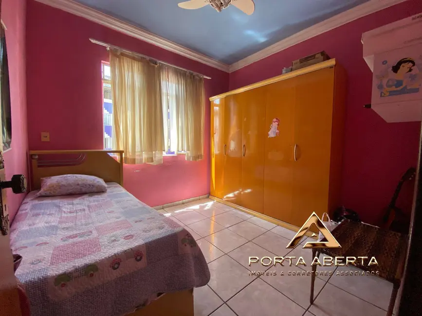 Foto 4 de Sala Comercial à venda, 225m2 em Veneza, Ipatinga - MG