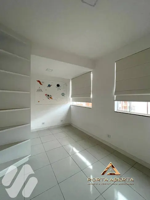 Cobertura com 3 quartos à venda, 135m2 em Santana Do Paraiso - MG - imagem 8 Foto 8 de Cobertura com 3 quartos à venda, 135m2 em Santana Do Paraiso - MG