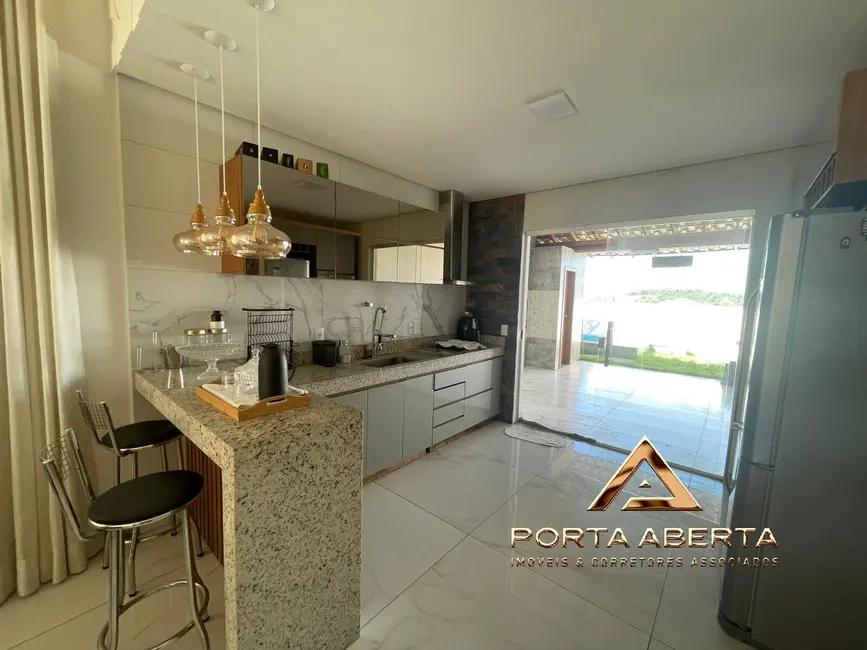 Casa com 3 quartos à venda, 162m2 em Santana Do Paraiso - MG - imagem 5 Foto 5 de Casa com 3 quartos à venda, 162m2 em Santana Do Paraiso - MG