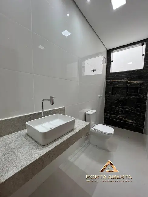 Casa com 3 quartos à venda, 165m2 em Santana Do Paraiso - MG - imagem 9 Foto 9 de Casa com 3 quartos à venda, 165m2 em Santana Do Paraiso - MG