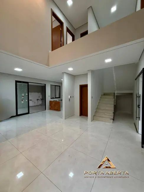 Casa com 3 quartos à venda, 170m2 em Santana Do Paraiso - MG - imagem 7 Foto 7 de Casa com 3 quartos à venda, 170m2 em Santana Do Paraiso - MG