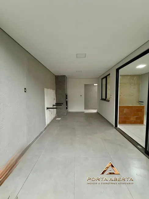 Casa com 3 quartos à venda, 170m2 em Santana Do Paraiso - MG - imagem 9 Foto 9 de Casa com 3 quartos à venda, 170m2 em Santana Do Paraiso - MG