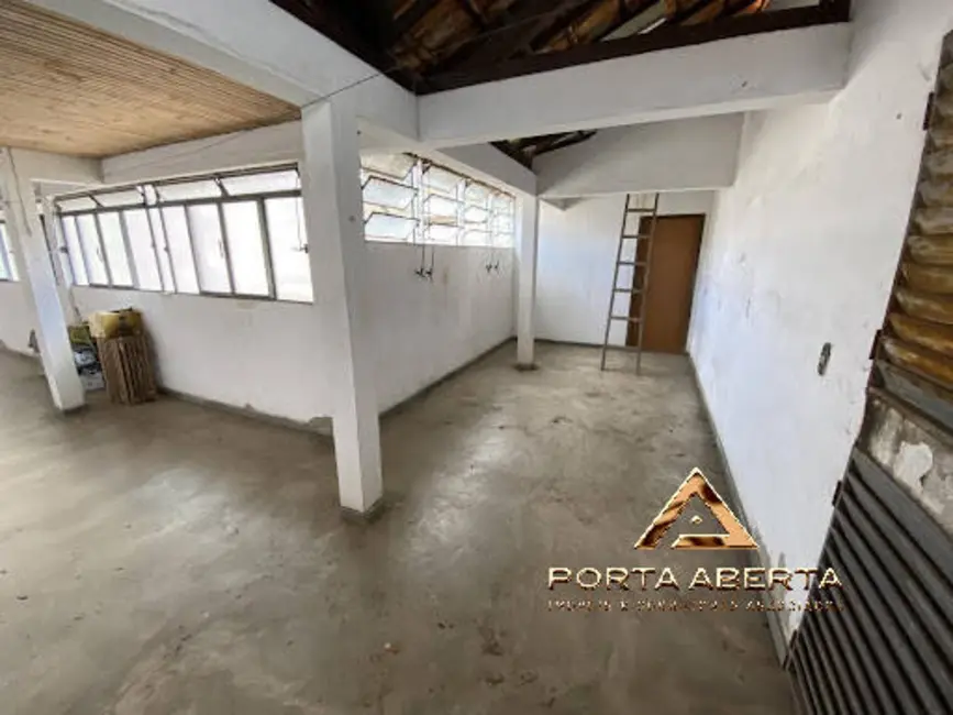 Casa com 4 quartos à venda, 284m2 em Amaro Lanari, Coronel Fabriciano - MG - imagem 4 Foto 4 de Casa com 4 quartos à venda, 284m2 em Amaro Lanari, Coronel Fabriciano - MG