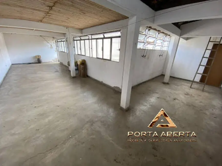 Casa com 4 quartos à venda, 284m2 em Amaro Lanari, Coronel Fabriciano - MG - imagem 9 Foto 9 de Casa com 4 quartos à venda, 284m2 em Amaro Lanari, Coronel Fabriciano - MG