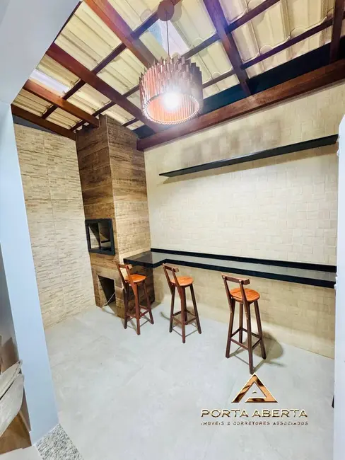 Foto 1 de Apartamento com 3 quartos à venda, 98m2 em Santana Do Paraiso - MG