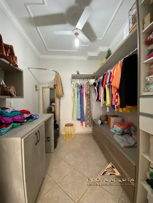 Casa com 3 quartos à venda em Bethânia, Ipatinga - MG - imagem 8 Foto 8 de Casa com 3 quartos à venda em Bethânia, Ipatinga - MG