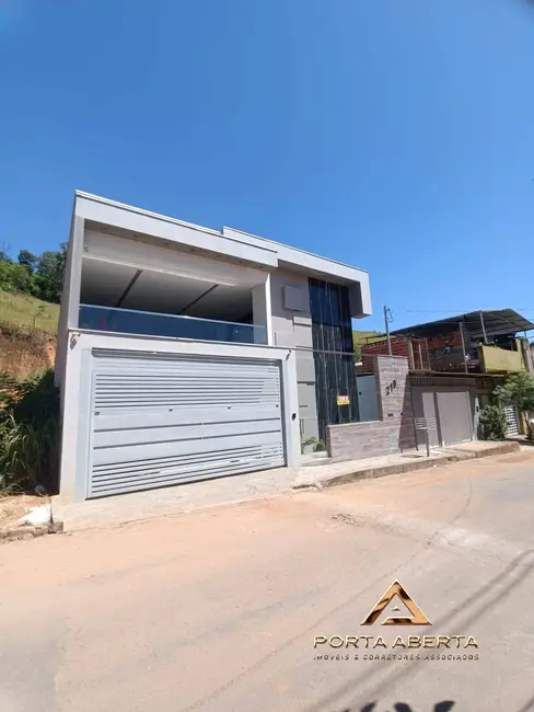 Foto 1 de Casa com 3 quartos à venda, 320m2 em Santana Do Paraiso - MG