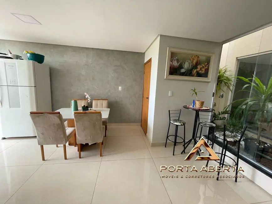 Casa com 3 quartos à venda, 150m2 em Santana Do Paraiso - MG - imagem 8 Foto 8 de Casa com 3 quartos à venda, 150m2 em Santana Do Paraiso - MG