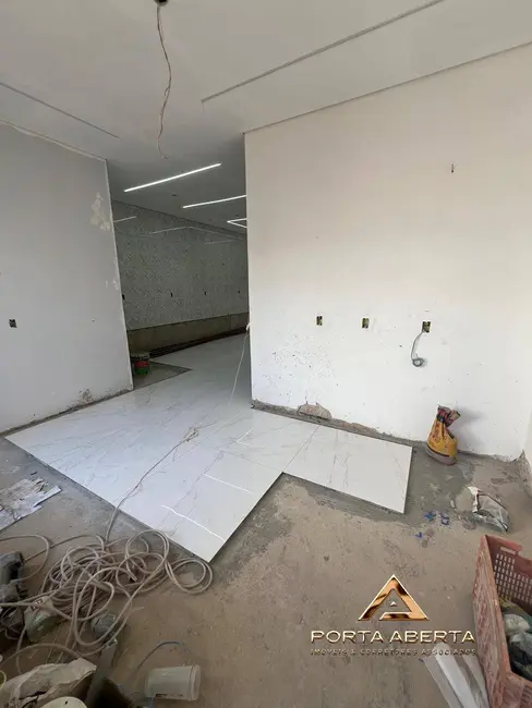 Casa com 3 quartos à venda, 143m2 em Santana Do Paraiso - MG - imagem 9 Foto 9 de Casa com 3 quartos à venda, 143m2 em Santana Do Paraiso - MG