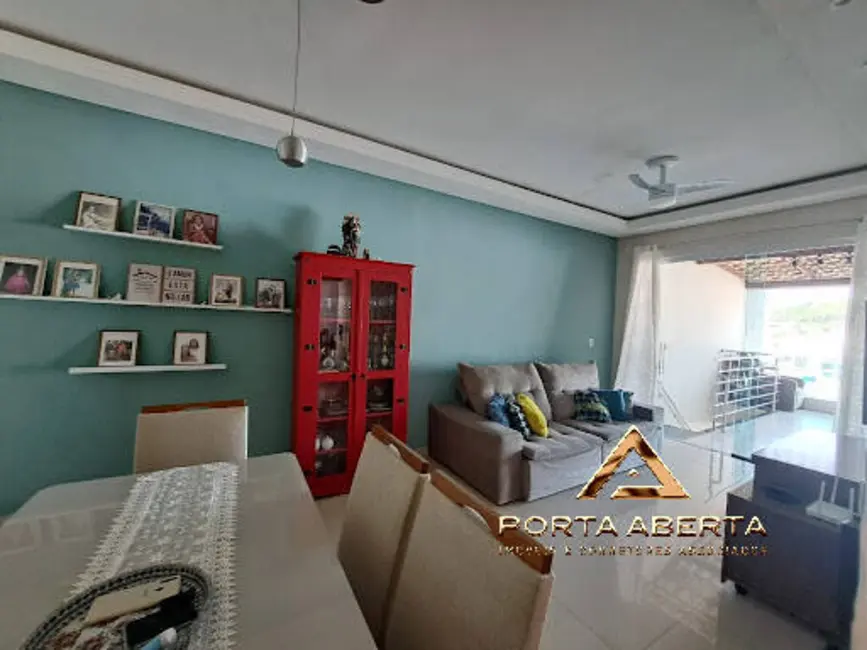 Casa com 3 quartos à venda, 240m2 em Santana Do Paraiso - MG - imagem 3 Foto 3 de Casa com 3 quartos à venda, 240m2 em Santana Do Paraiso - MG