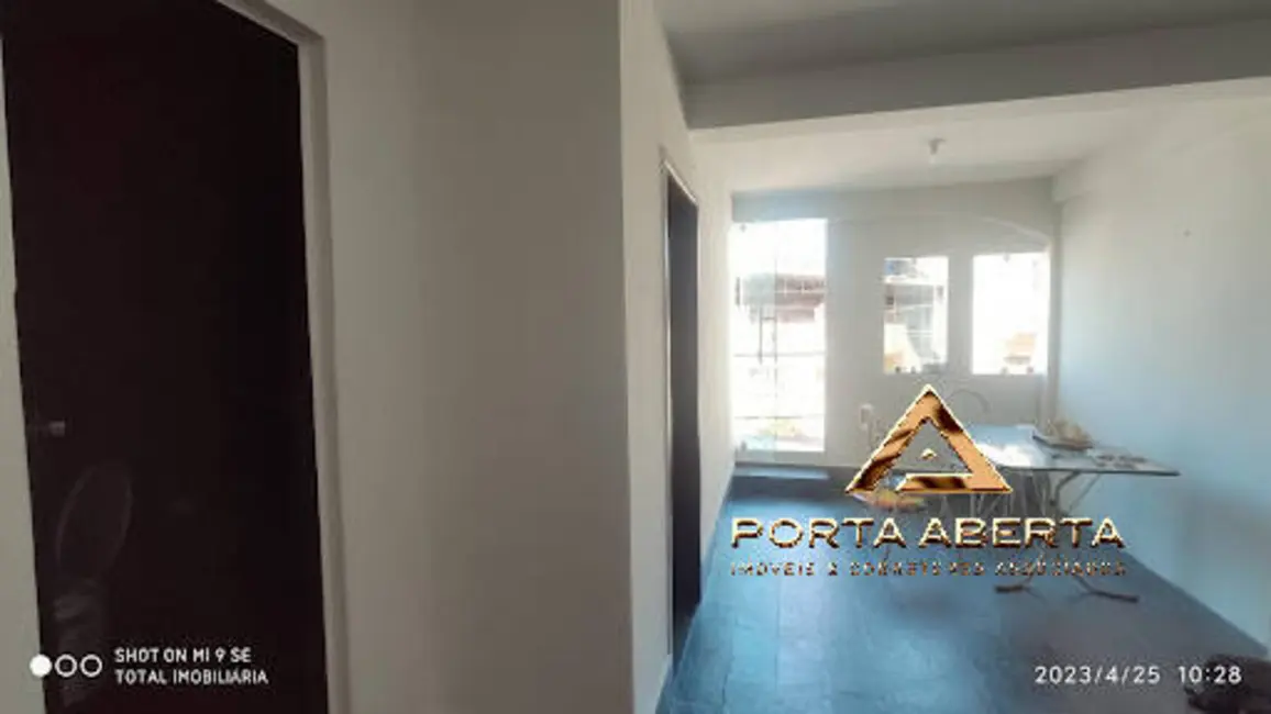 Casa com 4 quartos à venda em Amaro Lanari, Coronel Fabriciano - MG - imagem 6 Foto 6 de Casa com 4 quartos à venda em Amaro Lanari, Coronel Fabriciano - MG