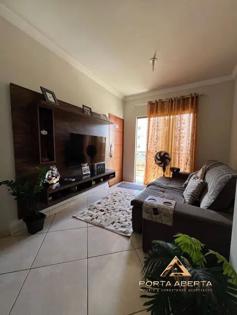 Foto 2 de Apartamento com 2 quartos à venda, 65m2 em Santana Do Paraiso - MG