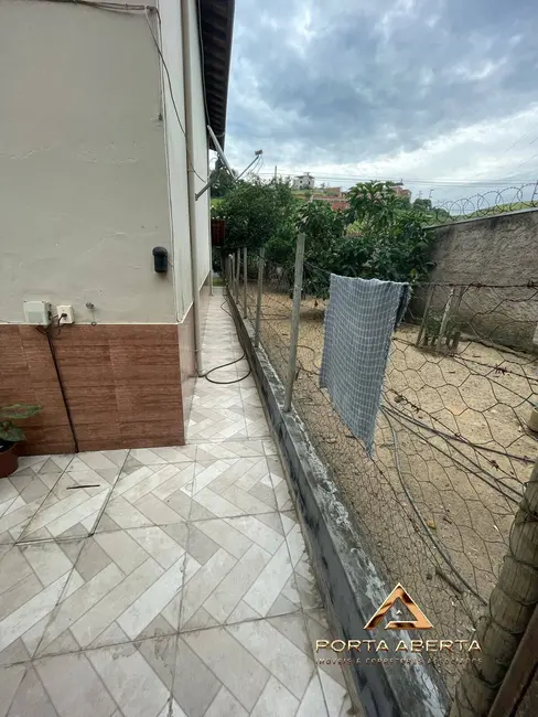 Casa com 4 quartos à venda, 950m2 em Ipatinga - MG - imagem 4 Foto 4 de Casa com 4 quartos à venda, 950m2 em Ipatinga - MG