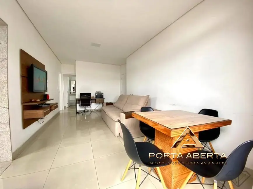Foto 2 de Apartamento com 2 quartos à venda, 72m2 em Imbaúbas, Ipatinga - MG