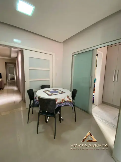 Foto 8 de Apartamento com 3 quartos à venda, 117m2 em Veneza, Ipatinga - MG