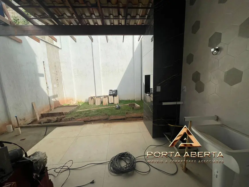 Casa com 3 quartos à venda em Fontes, Ipatinga - MG - imagem 3 Foto 3 de Casa com 3 quartos à venda em Fontes, Ipatinga - MG