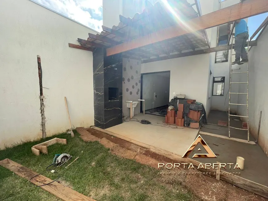 Casa com 3 quartos à venda em Fontes, Ipatinga - MG - imagem 2 Foto 2 de Casa com 3 quartos à venda em Fontes, Ipatinga - MG