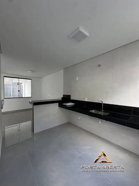 Casa com 3 quartos à venda, 173m2 em Ideal, Ipatinga - MG - imagem 8 Foto 8 de Casa com 3 quartos à venda, 173m2 em Ideal, Ipatinga - MG