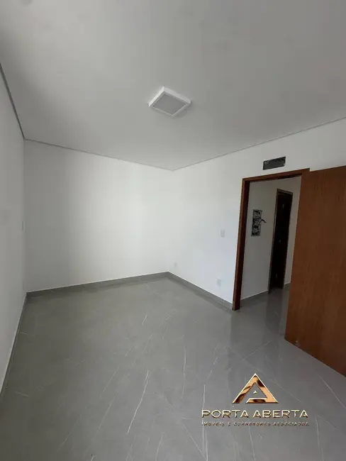 Casa com 3 quartos à venda, 173m2 em Ideal, Ipatinga - MG - imagem 3 Foto 3 de Casa com 3 quartos à venda, 173m2 em Ideal, Ipatinga - MG