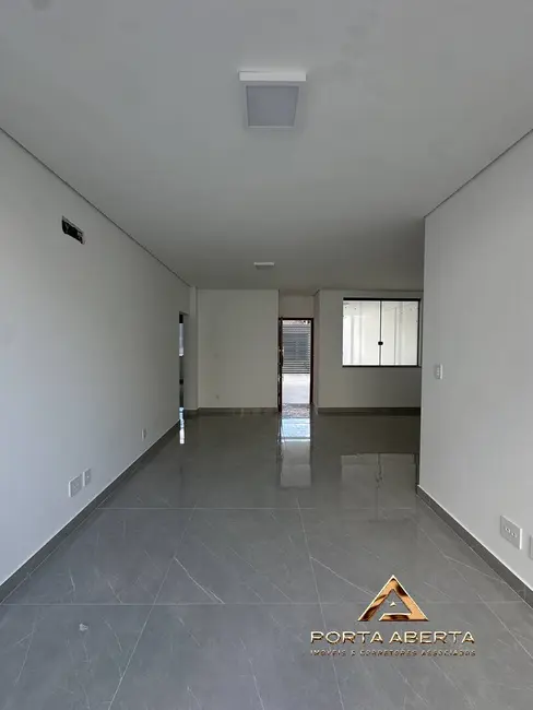 Casa com 3 quartos à venda, 173m2 em Ideal, Ipatinga - MG - imagem 7 Foto 7 de Casa com 3 quartos à venda, 173m2 em Ideal, Ipatinga - MG