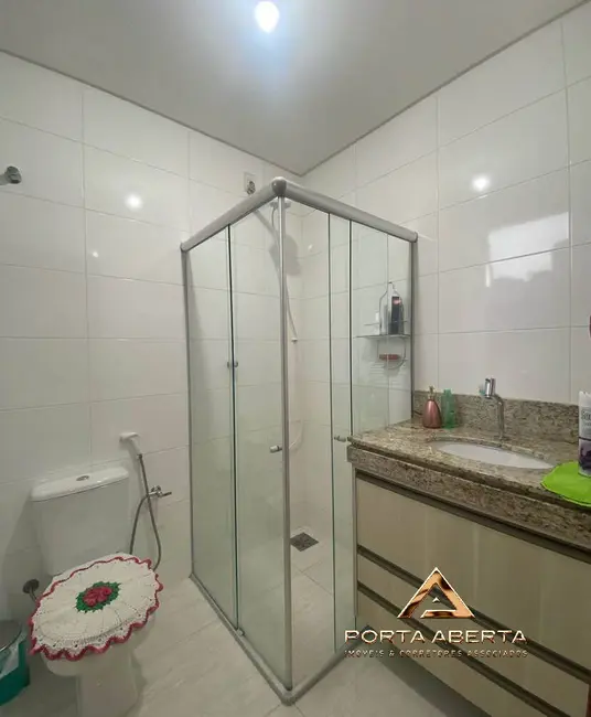 Foto 2 de Apartamento com 3 quartos à venda, 87m2 em Santana Do Paraiso - MG