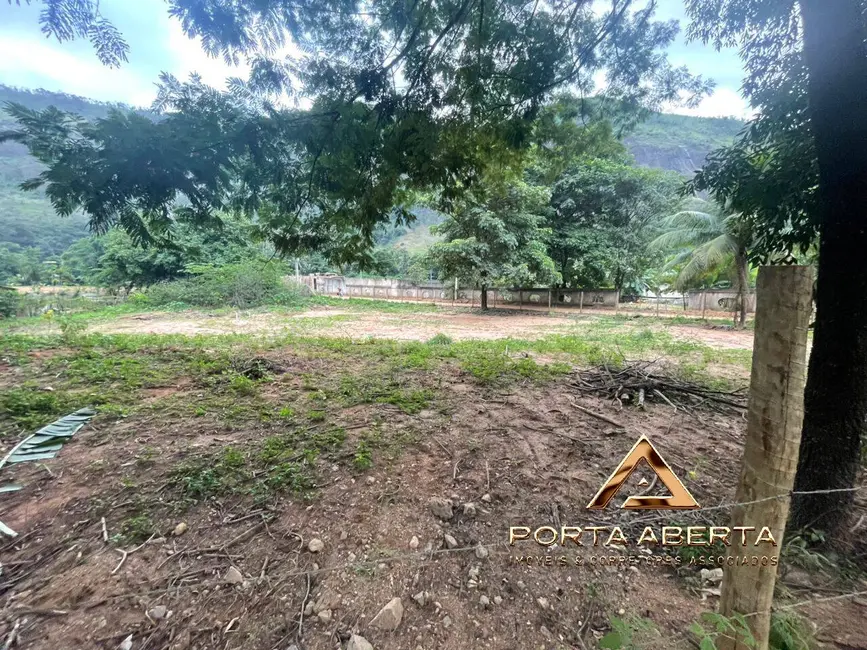 Foto 1 de Terreno / Lote à venda, 500m2 em Petrópolis, Timoteo - MG