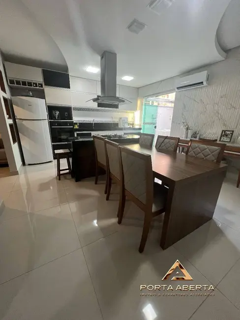 Foto 4 de Apartamento com 3 quartos à venda, 84m2 em Ipatinga - MG