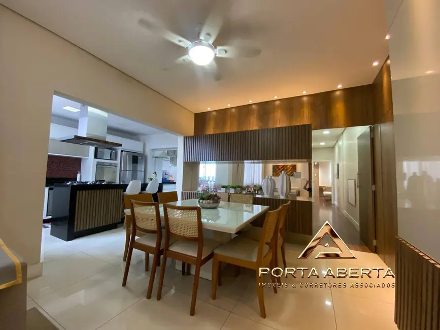 Foto 1 de Apartamento com 3 quartos à venda, 123m2 em Imbaúbas, Ipatinga - MG