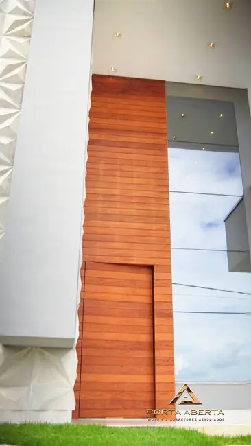 Foto 3 de Casa com 3 quartos à venda, 266m2 em Caratinga - MG