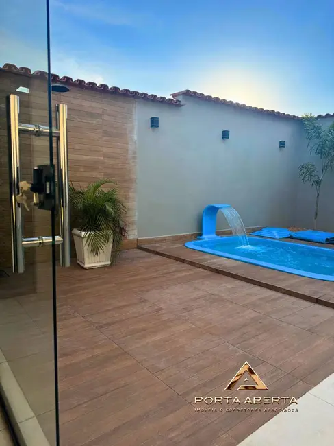 Casa com 3 quartos à venda, 200m2 em Das Águas, Ipatinga - MG - imagem 7 Foto 7 de Casa com 3 quartos à venda, 200m2 em Das Águas, Ipatinga - MG