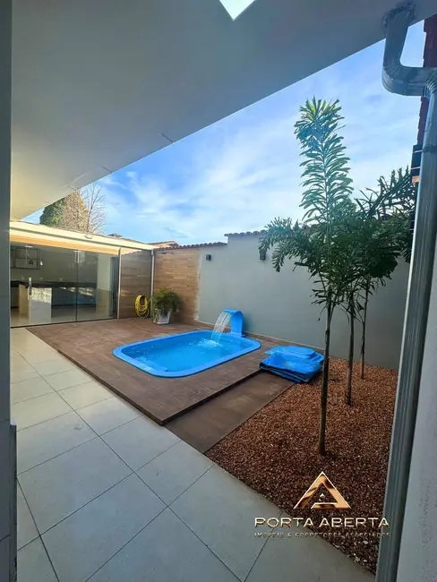 Casa com 3 quartos à venda, 200m2 em Das Águas, Ipatinga - MG - imagem 6 Foto 6 de Casa com 3 quartos à venda, 200m2 em Das Águas, Ipatinga - MG