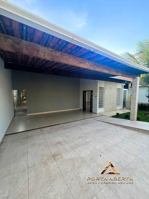 Casa com 3 quartos à venda, 200m2 em Das Águas, Ipatinga - MG - imagem 3 Foto 3 de Casa com 3 quartos à venda, 200m2 em Das Águas, Ipatinga - MG