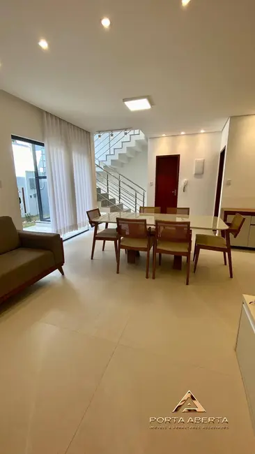 Foto 1 de Casa com 4 quartos para alugar, 160m2 em Bom Retiro, Ipatinga - MG
