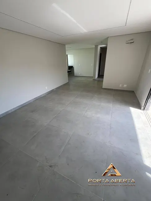 Foto 2 de Apartamento com 3 quartos à venda, 99m2 em Caravelas, Ipatinga - MG