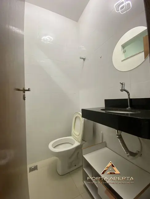 Foto 9 de Casa com 3 quartos à venda, 85m2 em Santana Do Paraiso - MG