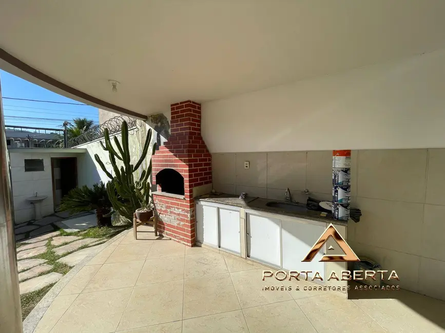 Casa com 3 quartos à venda, 200m2 em Belvedere, Coronel Fabriciano - MG - imagem 3 Foto 3 de Casa com 3 quartos à venda, 200m2 em Belvedere, Coronel Fabriciano - MG