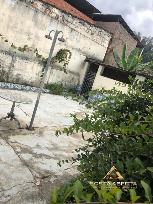 Casa com 3 quartos à venda, 360m2 em Quitandinha, Timoteo - MG - imagem 8 Foto 8 de Casa com 3 quartos à venda, 360m2 em Quitandinha, Timoteo - MG