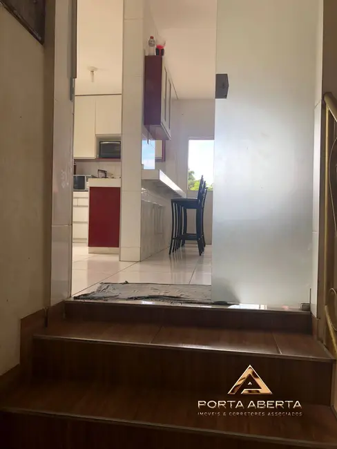 Casa com 3 quartos à venda, 360m2 em Quitandinha, Timoteo - MG - imagem 7 Foto 7 de Casa com 3 quartos à venda, 360m2 em Quitandinha, Timoteo - MG