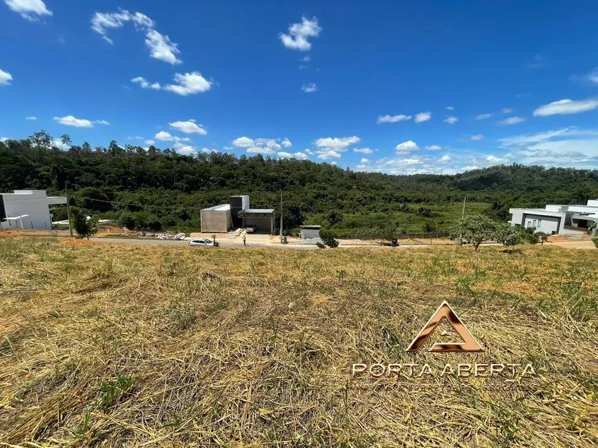 Terreno / Lote à venda, 670m2 em Santana Do Paraiso - MG - imagem 3 Foto 3 de Terreno / Lote à venda, 670m2 em Santana Do Paraiso - MG