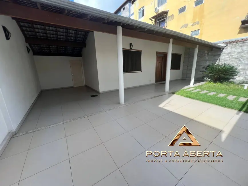 Casa com 3 quartos à venda, 400m2 em Cariru, Ipatinga - MG - imagem 3 Foto 3 de Casa com 3 quartos à venda, 400m2 em Cariru, Ipatinga - MG