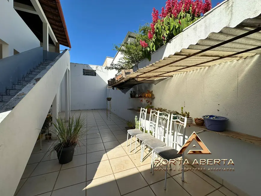 Casa com 2 quartos à venda, 160m2 em Ideal, Ipatinga - MG - imagem 5 Foto 5 de Casa com 2 quartos à venda, 160m2 em Ideal, Ipatinga - MG