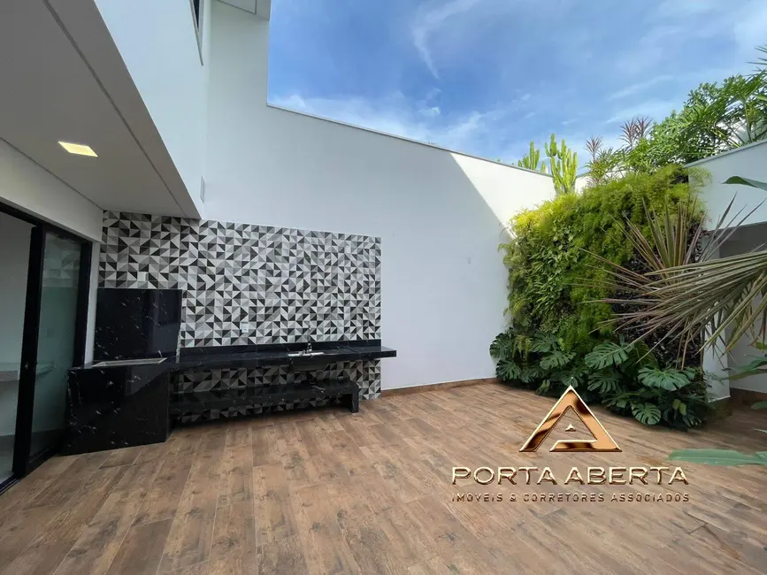 Foto 2 de Casa com 3 quartos à venda, 230m2 em Giovanini, Coronel Fabriciano - MG