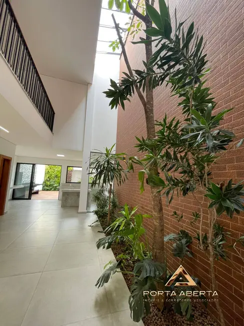 Casa com 3 quartos à venda, 230m2 em Giovanini, Coronel Fabriciano - MG - imagem 8 Foto 8 de Casa com 3 quartos à venda, 230m2 em Giovanini, Coronel Fabriciano - MG