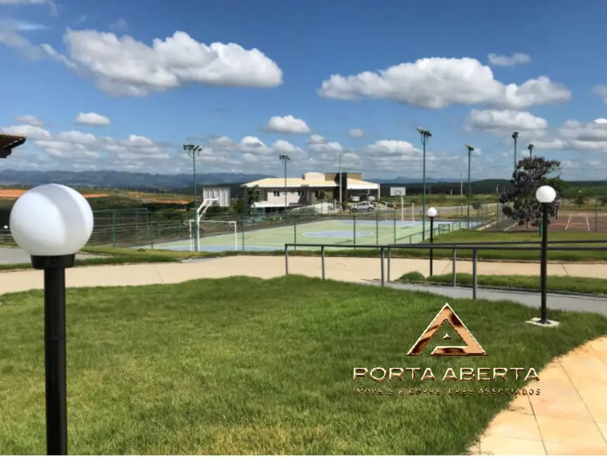 Foto 3 de Terreno / Lote à venda, 1200m2 em Caratinga - MG