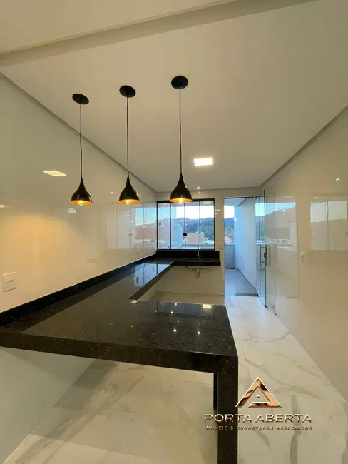 Foto 1 de Casa com 3 quartos à venda, 114m2 em Alto Serenata, Timoteo - MG