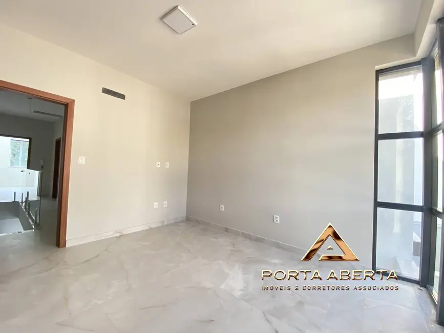 Casa com 3 quartos à venda, 140m2 em Santana Do Paraiso - MG - imagem 4 Foto 4 de Casa com 3 quartos à venda, 140m2 em Santana Do Paraiso - MG
