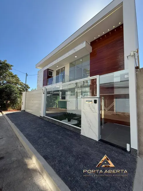 Foto 1 de Casa com 3 quartos à venda, 190m2 em Ideal, Ipatinga - MG