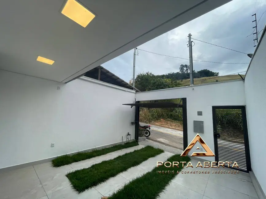 Casa com 3 quartos à venda, 155m2 em Santana Do Paraiso - MG - imagem 3 Foto 3 de Casa com 3 quartos à venda, 155m2 em Santana Do Paraiso - MG